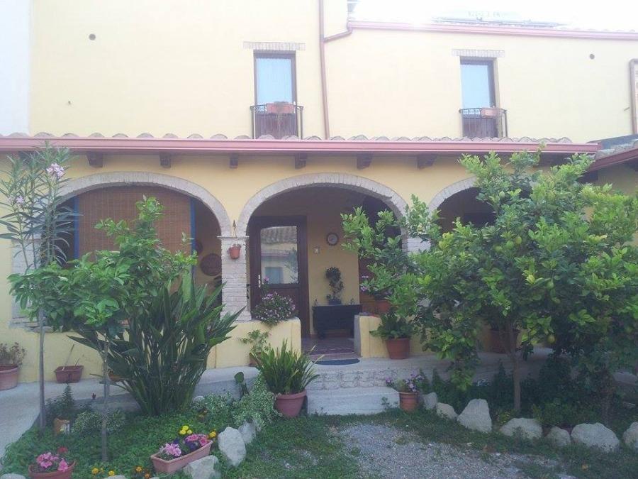 B&B Gli Archi Sinnai Екстер'єр фото